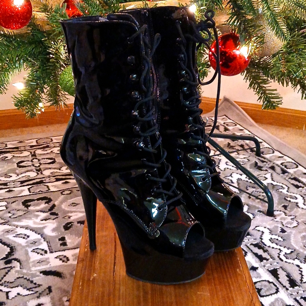 Pleaser Delight 1021 Black Patent Platform Ankle Boots High Heels